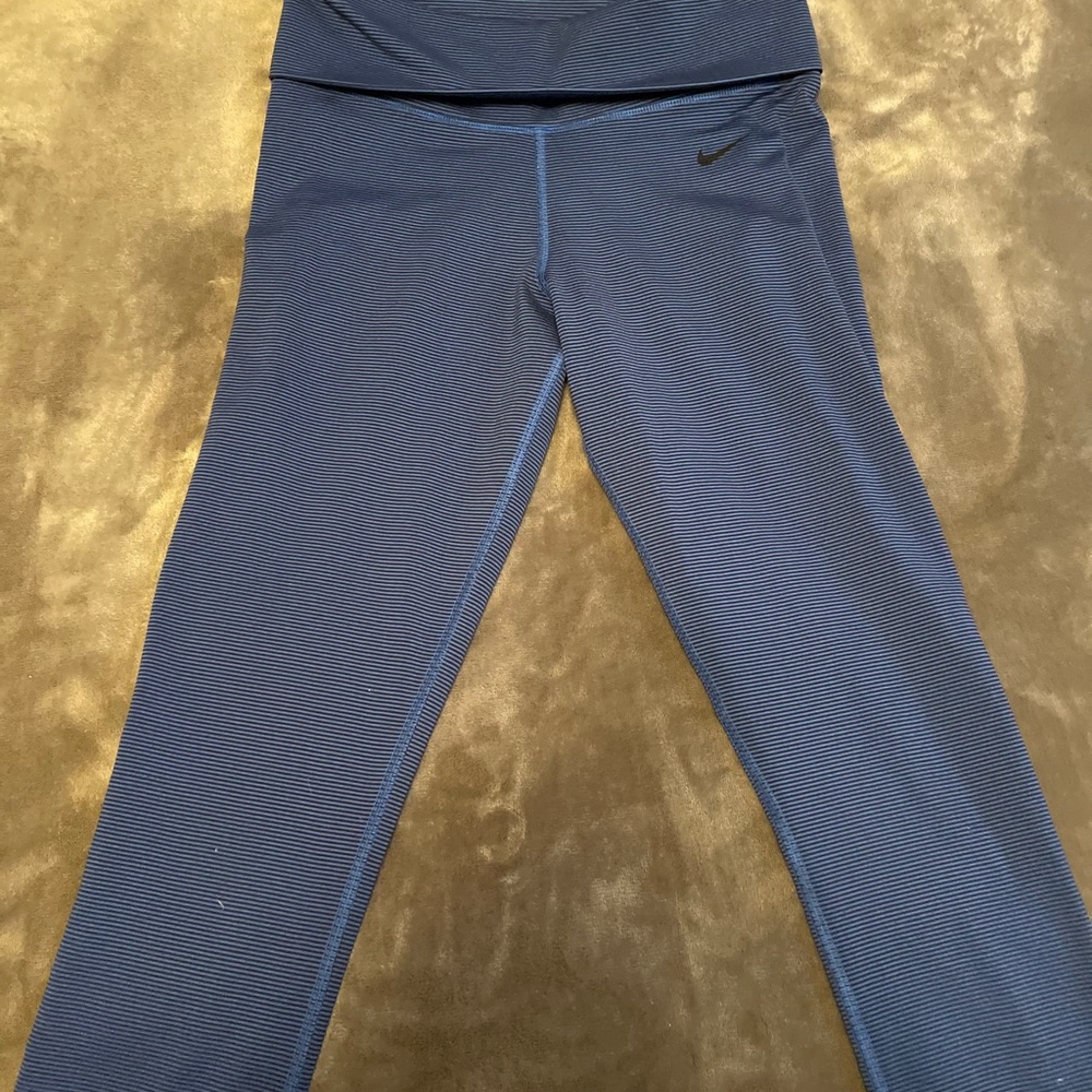 Nike Capri Leggings